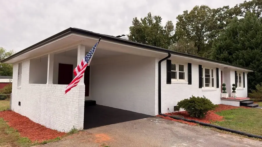 926 E Main Street, Duncan, SC 29334 - #3