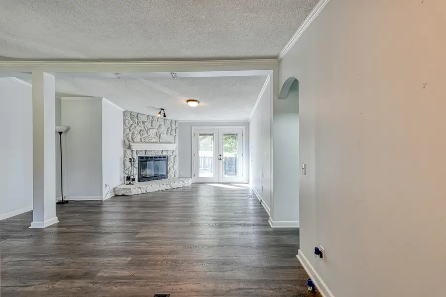 637 Ranch Road, Laurens, SC 29360 - #3