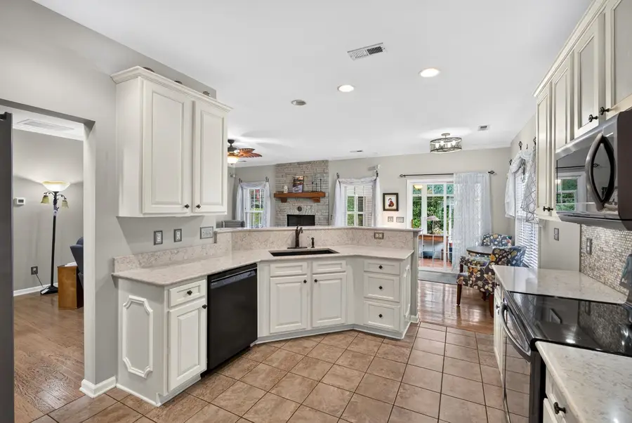 368 Woodsberry Shoals Drive, Duncan, SC 29334 - #3