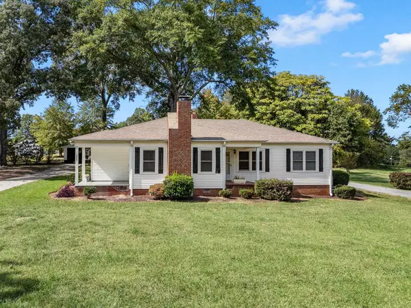 775 Dickson Road, Campobello, SC 29322