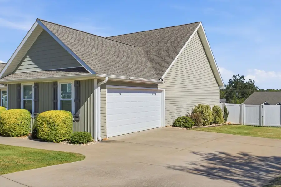 484 Carriage Gate Drive, Wellford, SC 29385 - #2