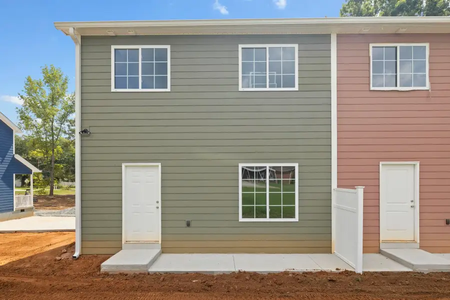 593 Fairfield St, Chesnee, SC 29323 - #3
