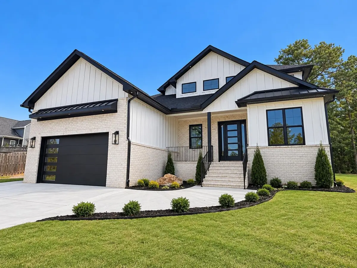 943 Wando Rd, Roebuck, SC 29376 - #1