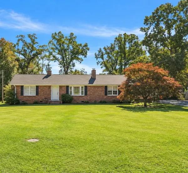 112 Southland Court, Boiling Springs, SC 29316
