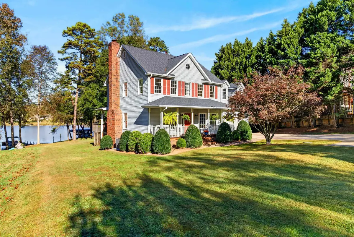 315 Hillcove Point, Wellford, SC 29385 - #1