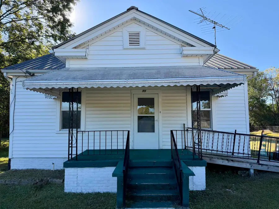 550 Leaman Avenue, Whitmire, SC 29178 - #2
