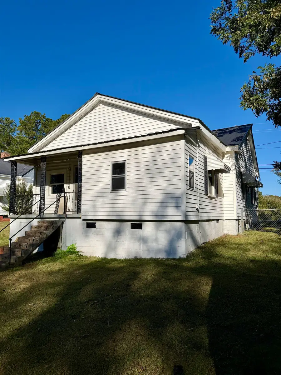 550 Leaman Avenue, Whitmire, SC 29178 - #3