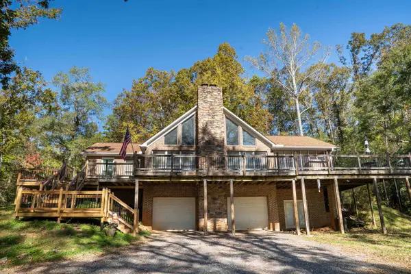 2215 Old Hills Bridge Road, Enoree, SC 29335