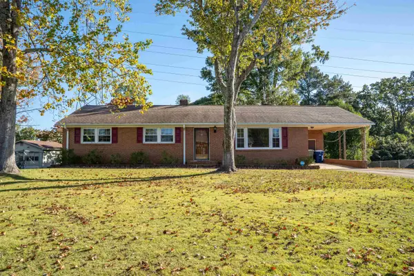 113 Convair Dr, Spartanburg, SC 29301