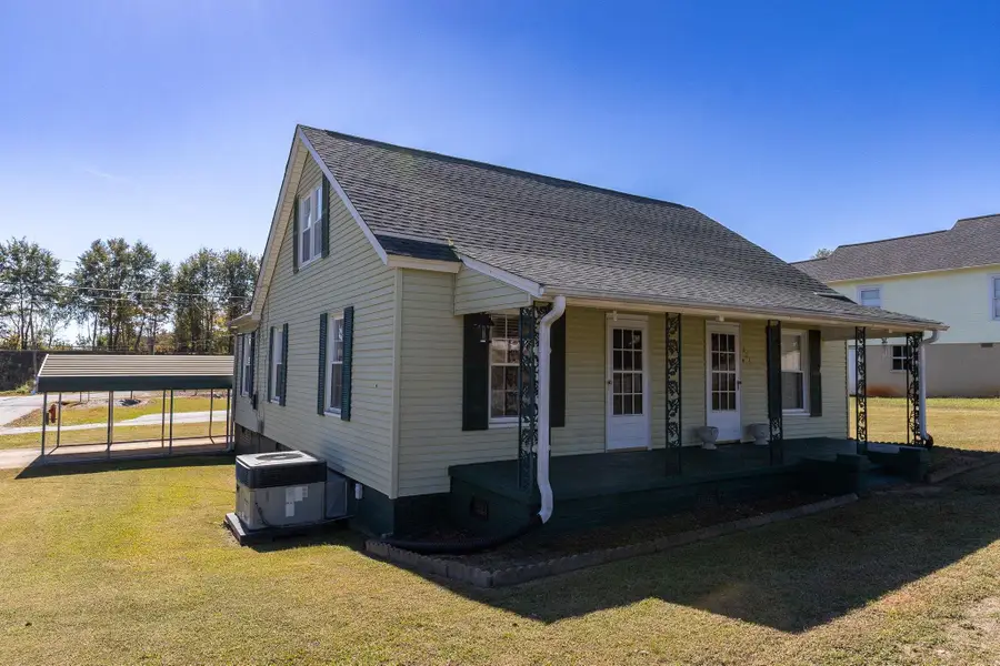 203 S 6th Street, Lockhart, SC 29364 - #2