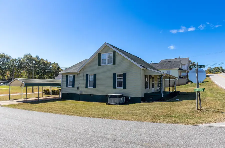 203 S 6th Street, Lockhart, SC 29364 - #3