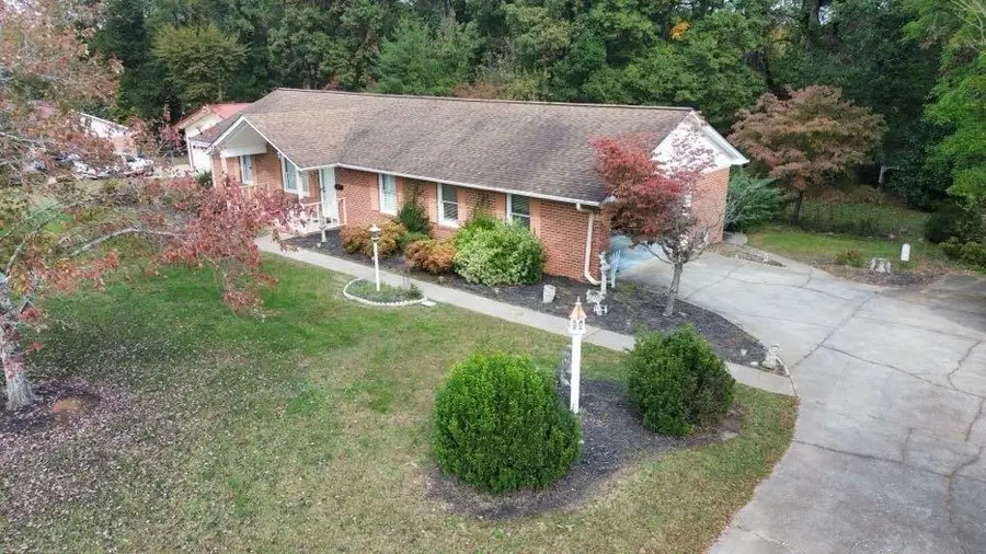 342 Sierra St, Gaffney, SC 29341 - #3