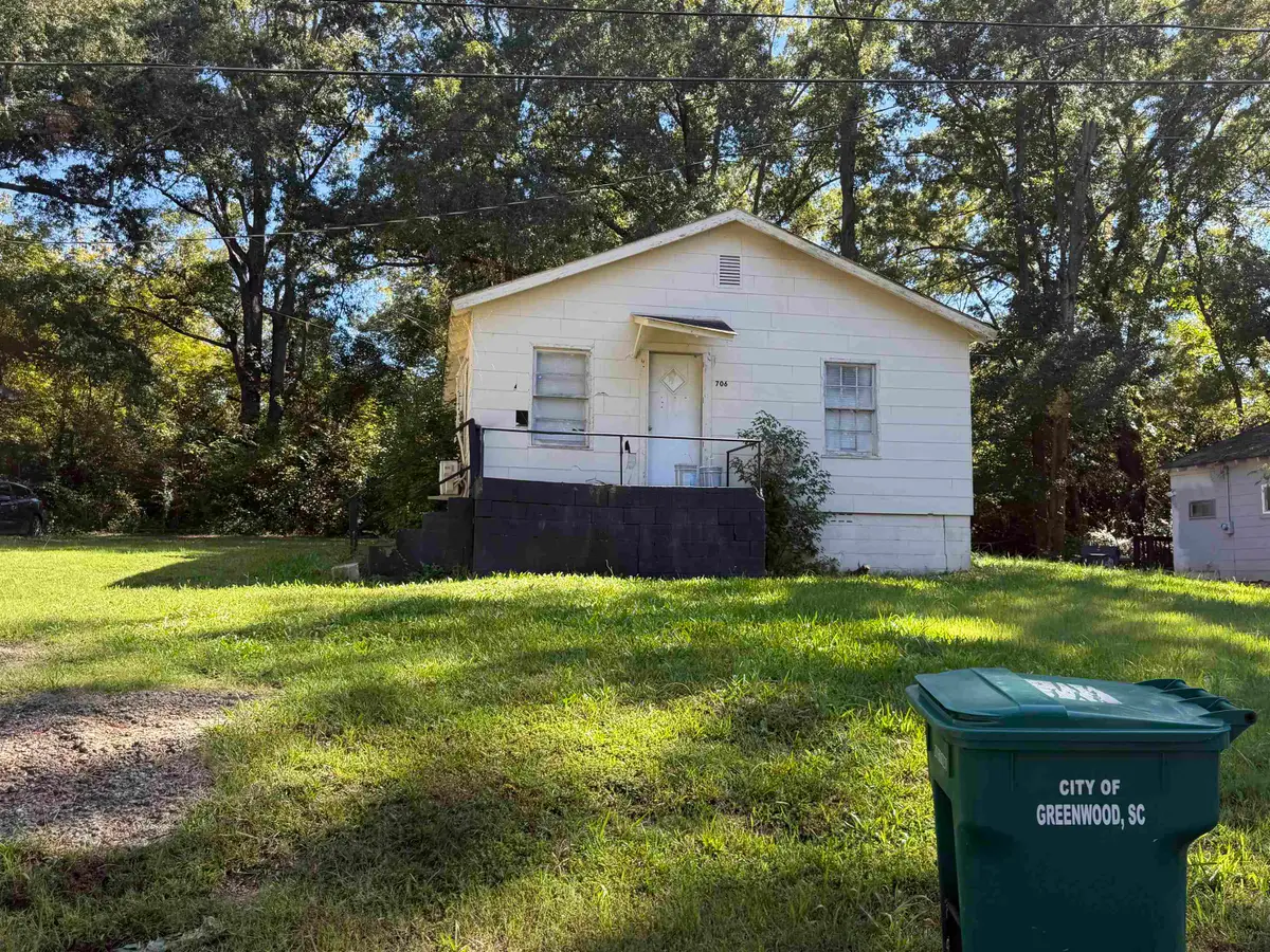 701 Whiteoak Lane, Greenwood, SC 29649 - #1