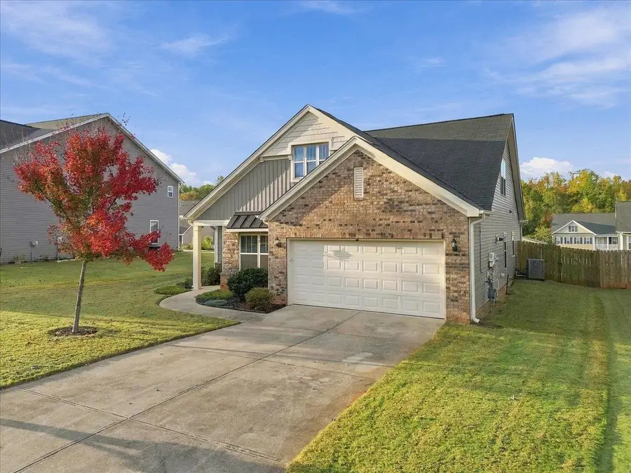 565 Goldstone Lane, Boiling Springs, SC 29316 - #2