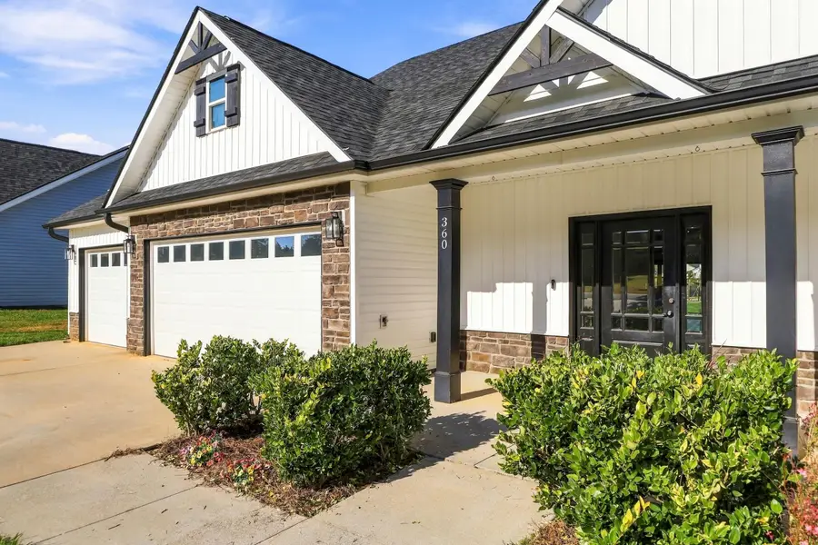 360 R C Thompson Road, Chesnee, SC 29323 - #2