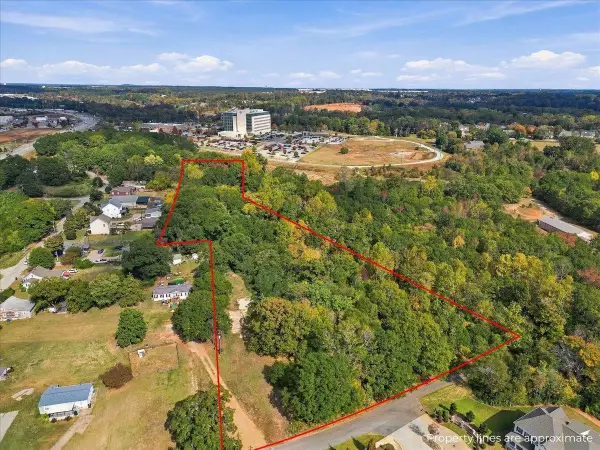 223 B Street, Greer, SC 29650