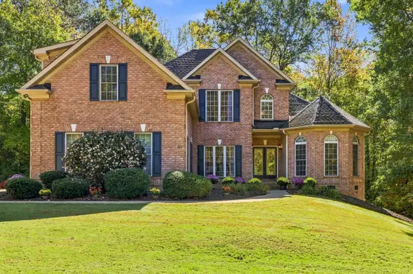 211 Hillsboro Trace, Spartanburg, SC 29301