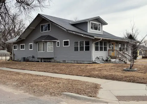 220 4th Street, Ipswich, SD 57451