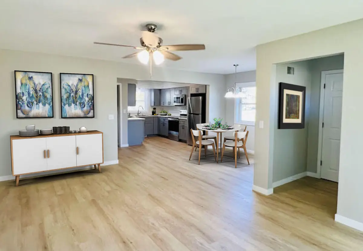 302 S Harrison Street, Aberdeen, SD 57401 - #1