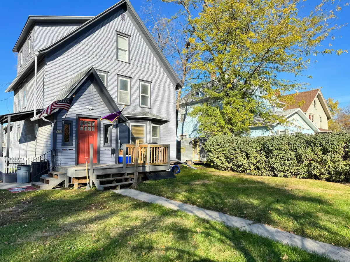 415 N Lincoln Street, Aberdeen, SD 57401 - #1