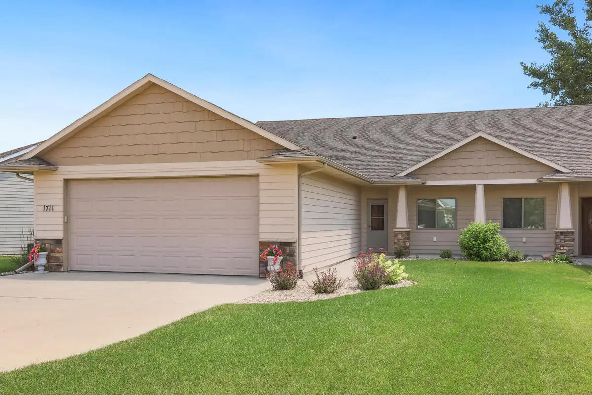 1711 Stewart Drive, Aberdeen, SD 57401 - #1