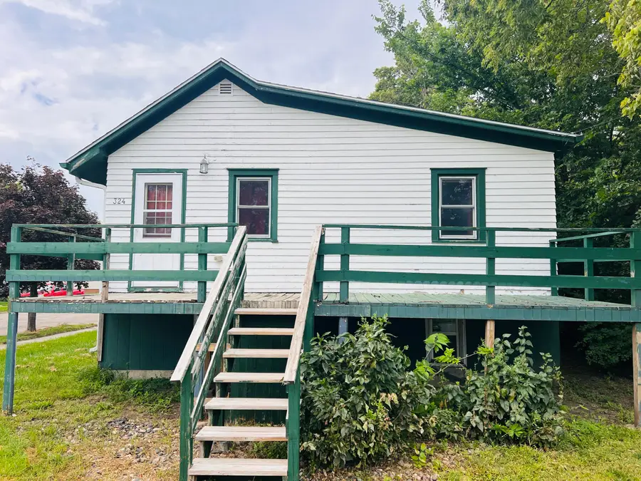 324 S 9th Street, Aberdeen, SD 57401 - #2