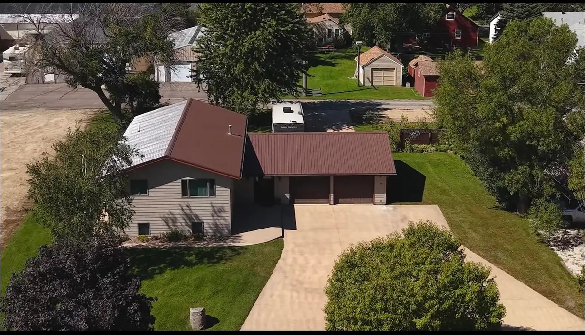 511 W 1st Street, Webster, SD 57274 - #1