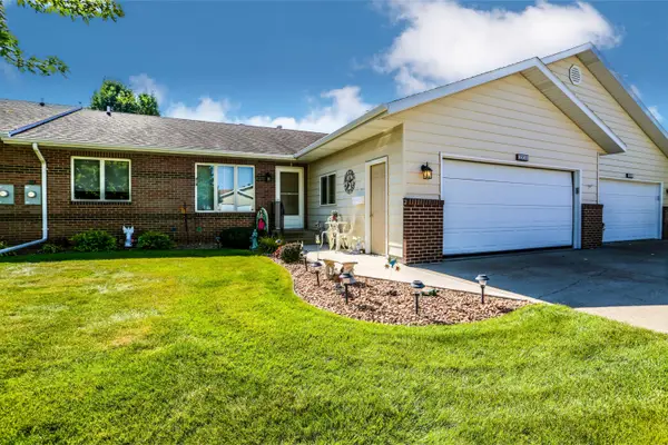 2208 SE Crystal Avenue, Aberdeen, SD 57401