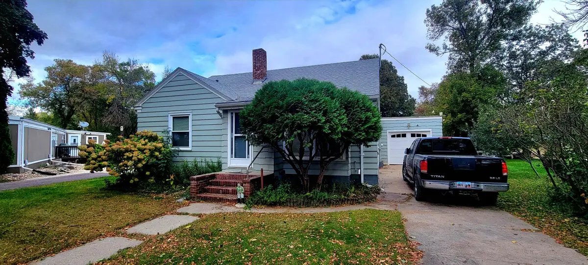 315 West Street, Bristol, SD 57219 - #1