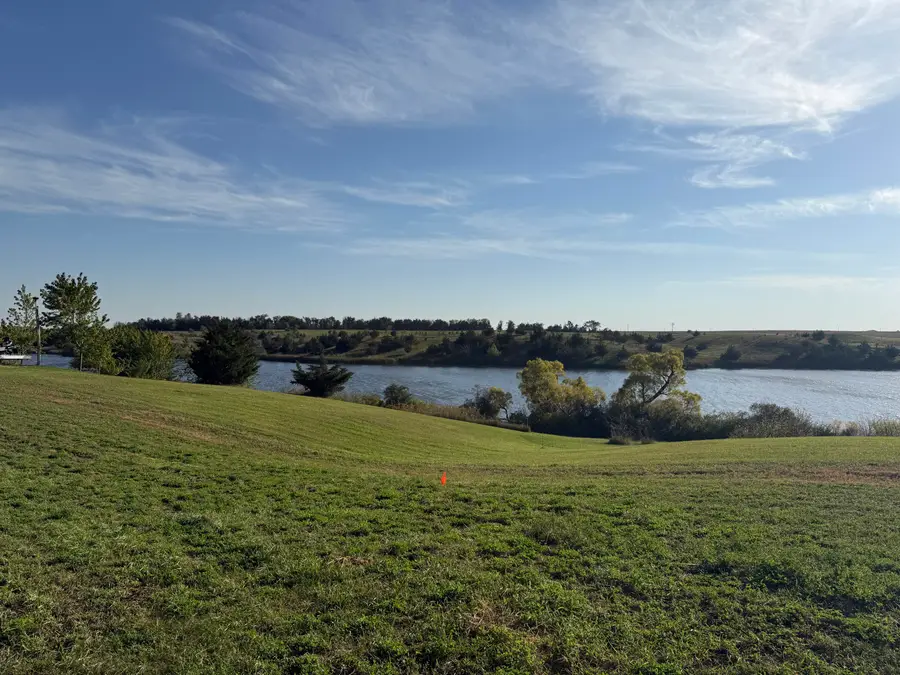 37829 Richmond Drive, Aberdeen, SD 57401 - #2