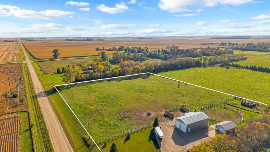 38397 Richmond Heights Drive, Aberdeen, SD 57401 - #3