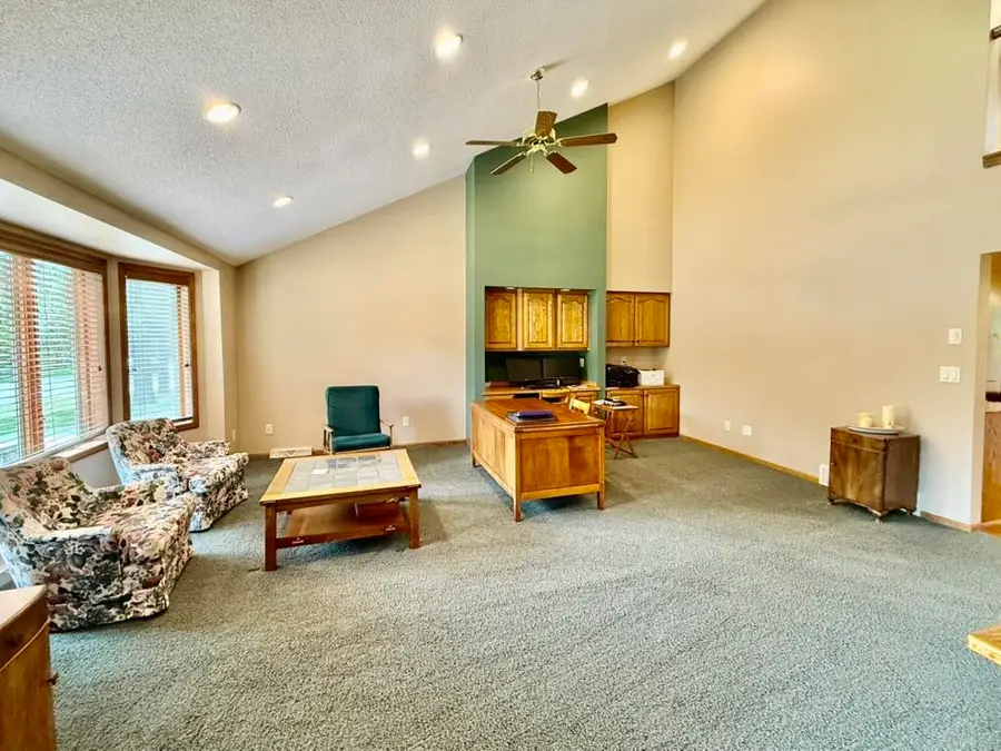 12959 Ironwood Drive, Aberdeen, SD 57401 - #2