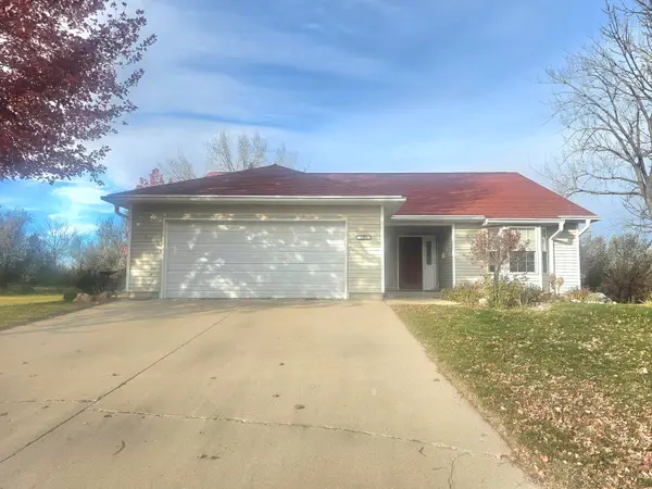 1204 Willow Drive, Aberdeen, SD 57401