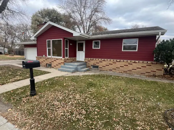 634 S Wells Street, Aberdeen, SD 57401