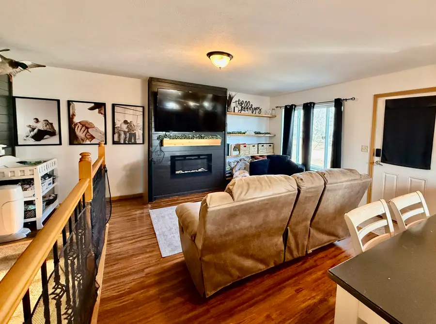 34 1st Avenue, Mellette, SD 57461 - #2