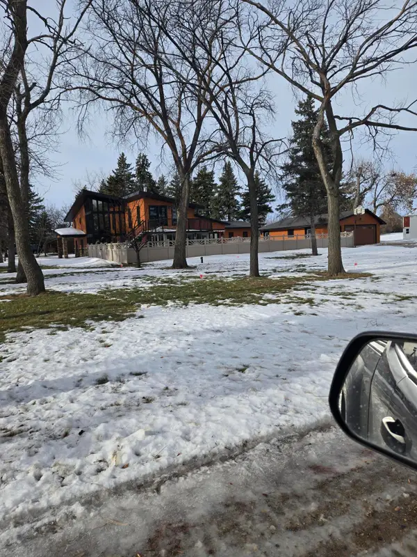 1306 1st Street, Britton, SD 57430