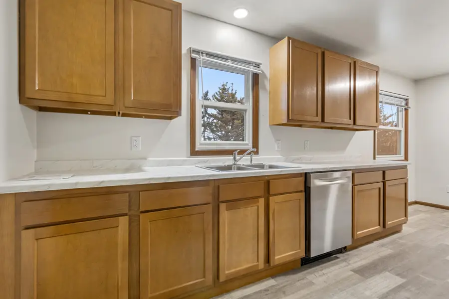 1726 SW 9th Avenue, Aberdeen, SD 57401 - #3