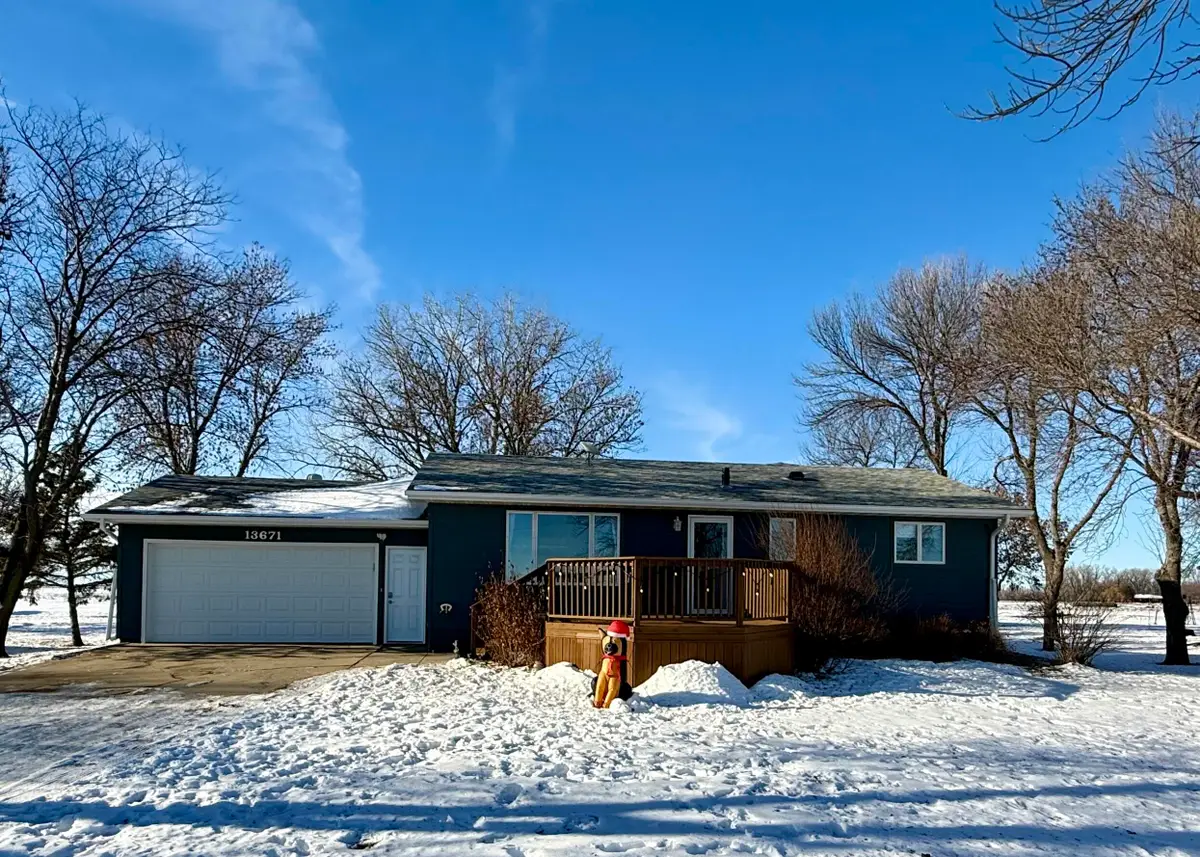 13671 387th Avenue, Aberdeen, SD 57401 - #1