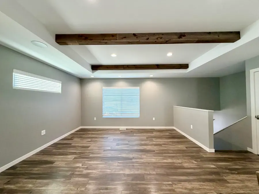 2413 S Lawson Street, Aberdeen, SD 57401 - #3