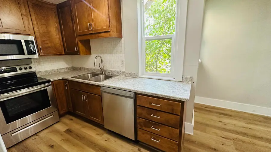 822 N Washington Street, Aberdeen, SD 57401 - #2