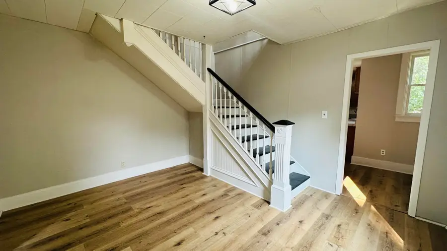 822 N Washington Street, Aberdeen, SD 57401 - #3