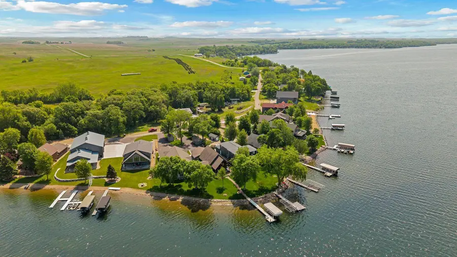 1427 N Lakeview Drive, Grenville, SD 57239 - #2