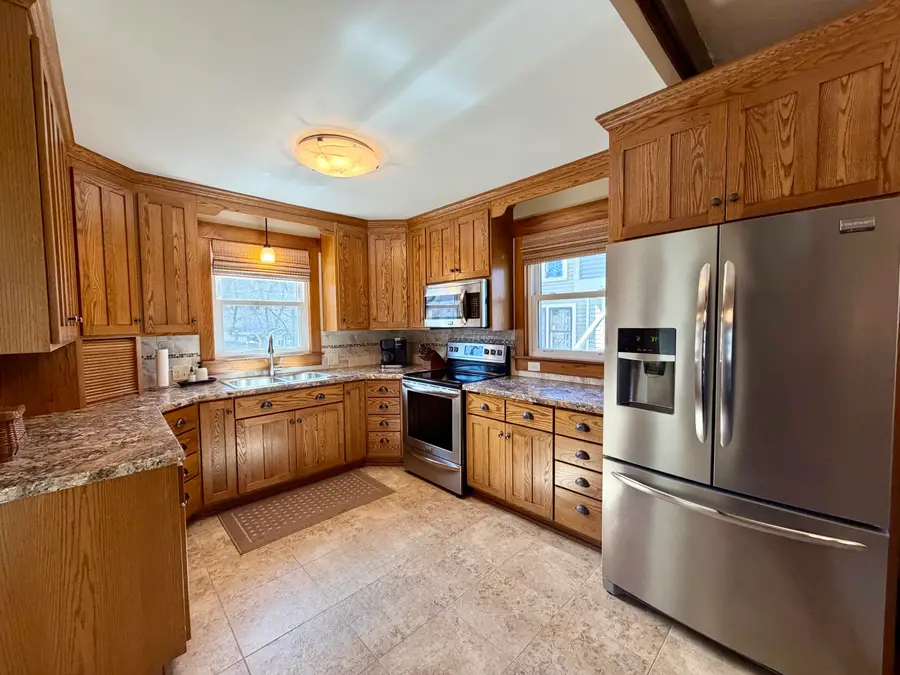 226 SE 7th Avenue, Aberdeen, SD 57401 - #3