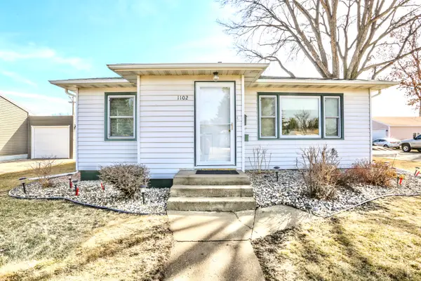 1102 N Penn Street, Aberdeen, SD 57401