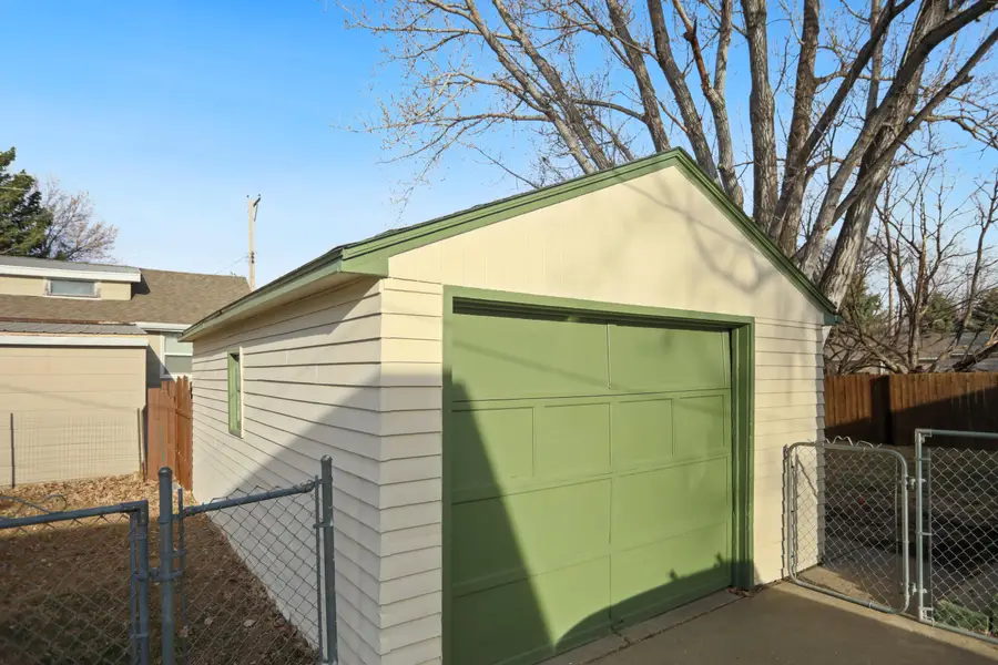 920 S Aldrich Street, Aberdeen, SD 57401 - #2