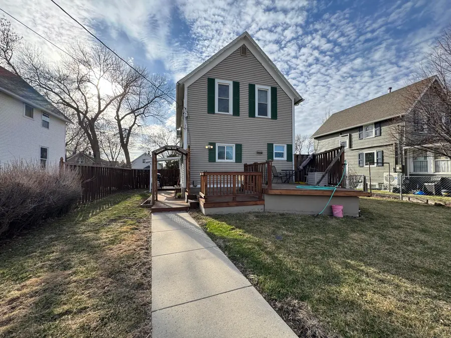 518 N 1st Street, Aberdeen, SD 57401 - #3