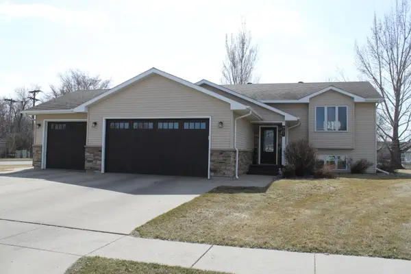 901 SW 13th Avenue, Aberdeen, SD 57401