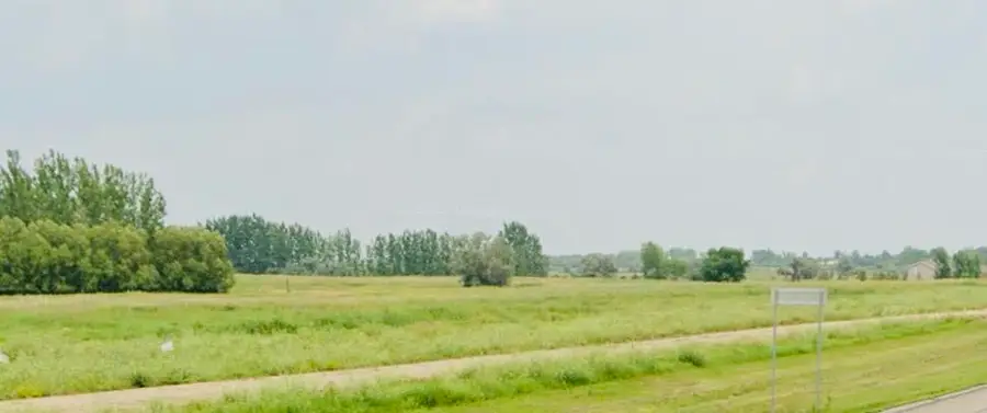 366 NW 130th Street, Aberdeen, SD 57401 - #3