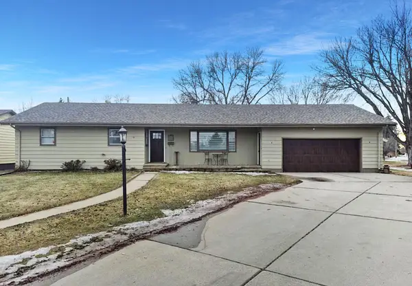 102 Linda Lane, Aberdeen, SD 57401