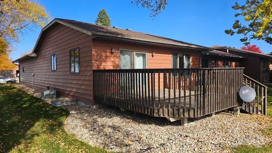 2702 Railroad Circle, Aberdeen, SD 57401 - #2